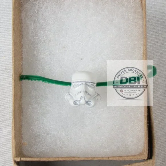 Pandora Star Wars Stormtrooper Charm White Enamel 925 ALE - Picture 2 of 5